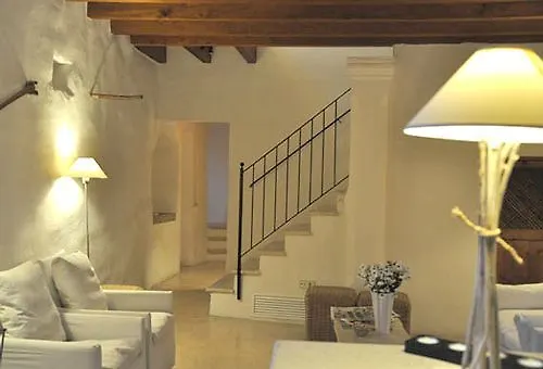 Cases De Son Barbassa Hotel & Restaurant Capdepera